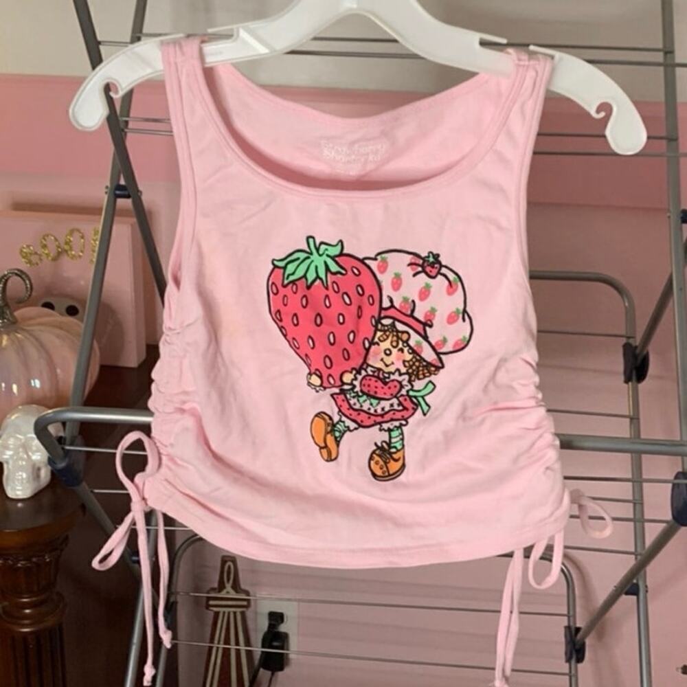 Strawberry shortcake‎ tank top sz xxl
